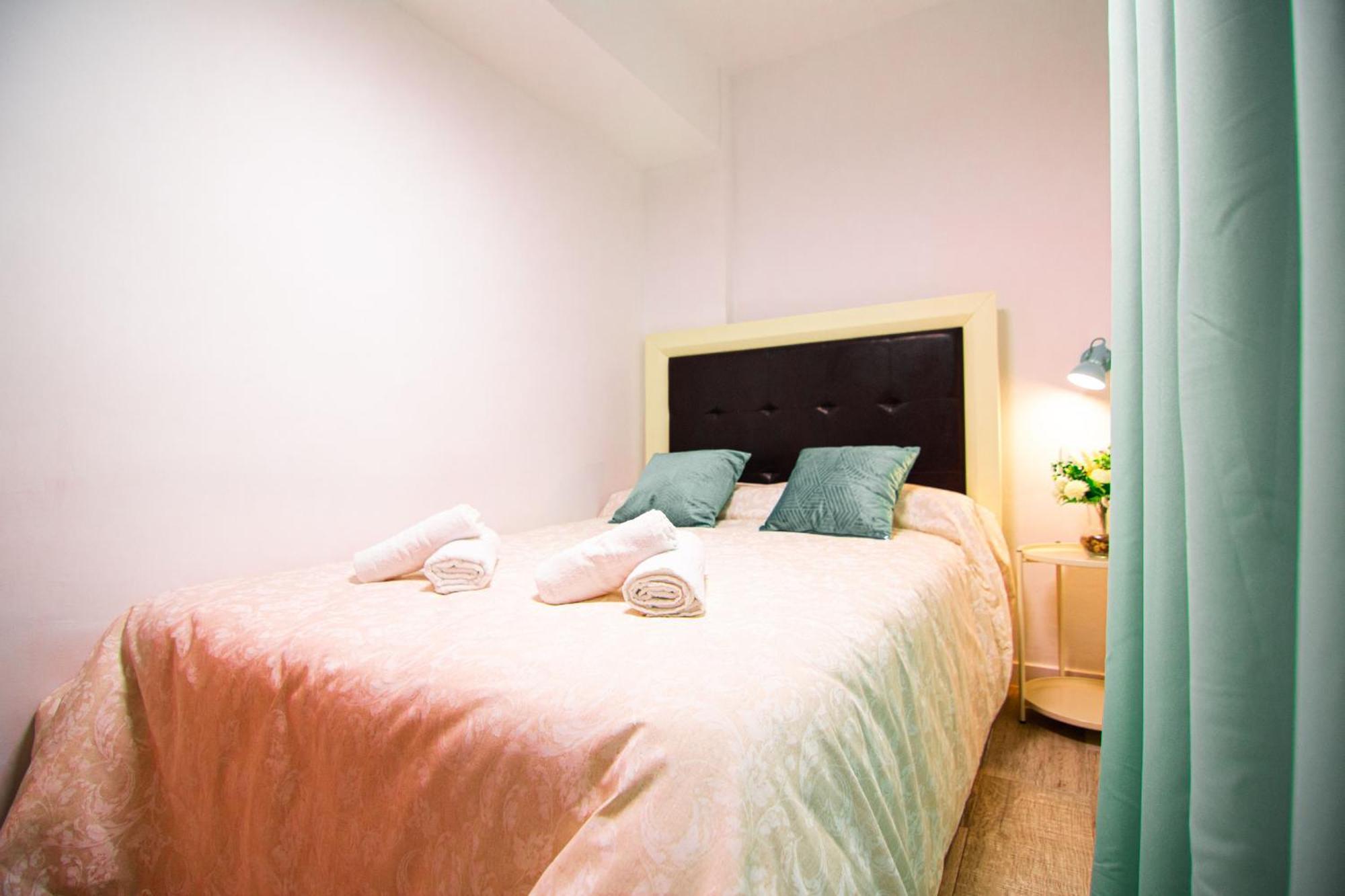 Edomus Playa Y Sol Boutique Apartment เซบีญา ภายนอก รูปภาพ