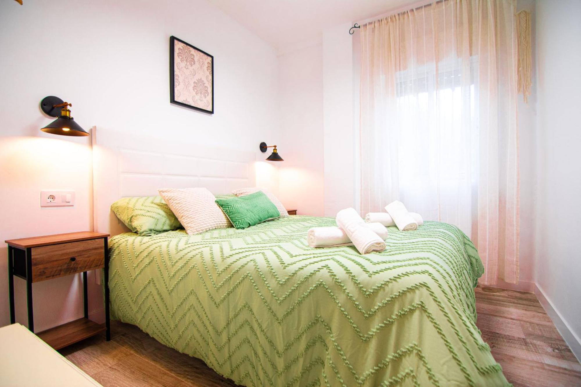 Edomus Playa Y Sol Boutique Apartment เซบีญา ภายนอก รูปภาพ